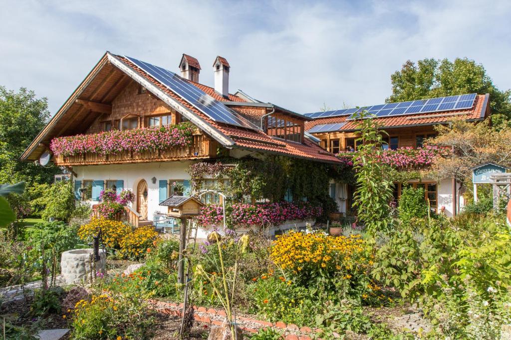 Suzanne's B&B & Gardens Im Venetianerwinkel 3, 87629 Füssen