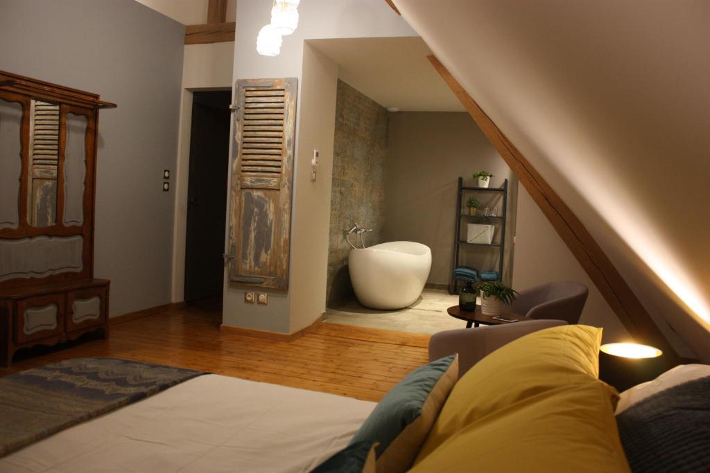 B&B / Chambre d'hôtes Théière & Couverts - Les Chambres 2 A Rue du Paradis 68700 Cernay