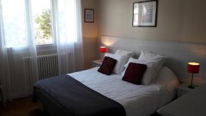 B&B / Chambre d'hôtes Ty Lireu 16 Boulevard Bougainville 29900 Concarneau Bretagne