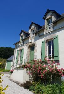 B&B / Chambre d'hôtes Ty Lodge 8, rue du Viaduc 22570 Laniscat Bretagne
