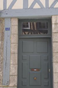 B&B / Chambre d'hôtes Une Chambre Dans L'atelier De R 45 Rue Damiette 76000 Rouen Normandie