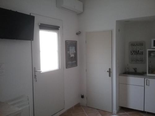 UNE CHAMBRE EN VILLE