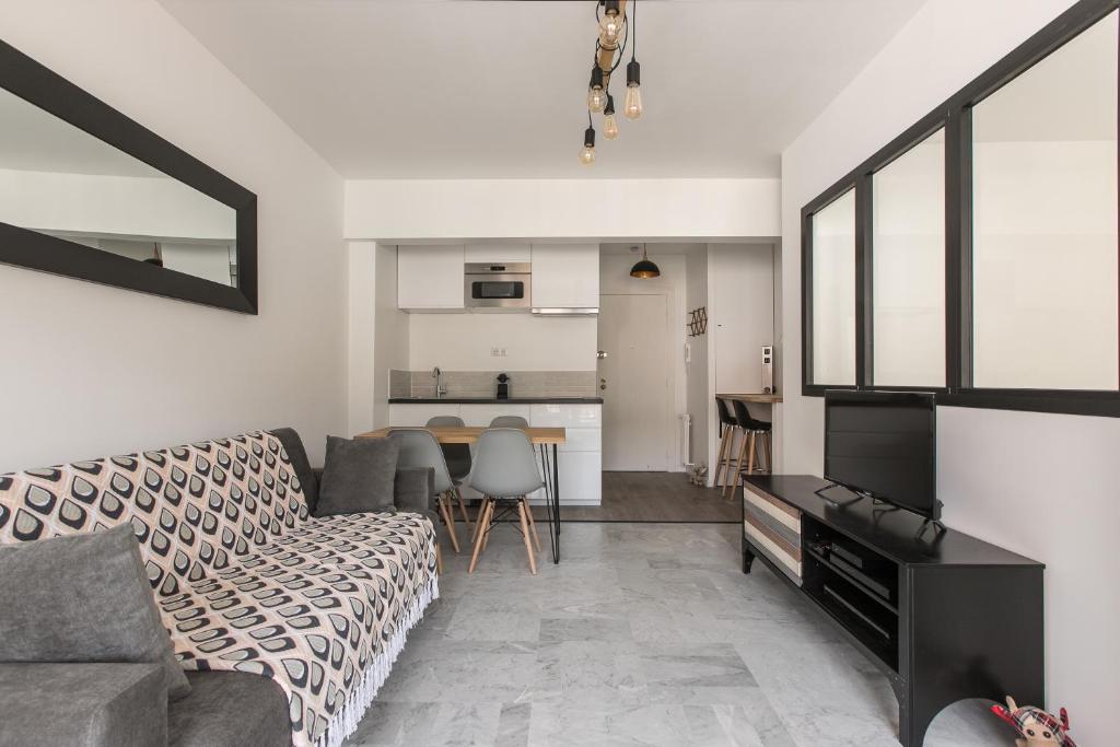 Une chambre pour femme