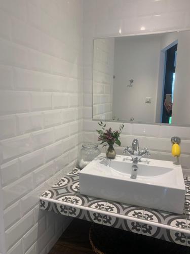 B&B / Chambre d'hôtes Villa 37 37 Chemin de Galgon 33140 Courrejean Aquitaine