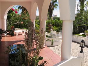 B&B / Chambre d'hôtes Villa Alcaide Hotel Alcaide, Av. João Paulo II Praia do Vau 8500-820 Portimão Algarve