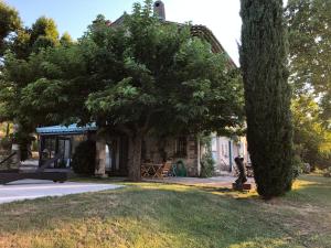 B&B / Chambre d'hôtes Villa du defens Villa du Defens 84750 Saint-Martin-de-Castillon Provence-Alpes-Côte d\'Azur