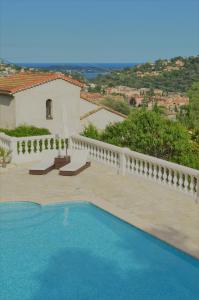 Villa La Terre Des Lauriers