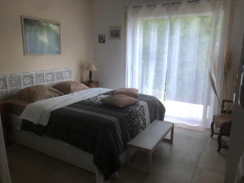 B&B / Chambre d'hôtes Villa oliveraie 27 Chemin du Blaqueiron 13800 Istres Provence-Alpes-Côte d\'Azur