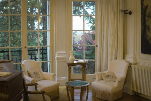 Villa Signolle by Michel Gonet