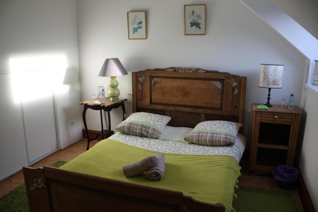 B&B / Chambre d'hôtes Yec'Hed Mat 31, rue du Pélem 22480 Saint-Nicolas-du-Pélem