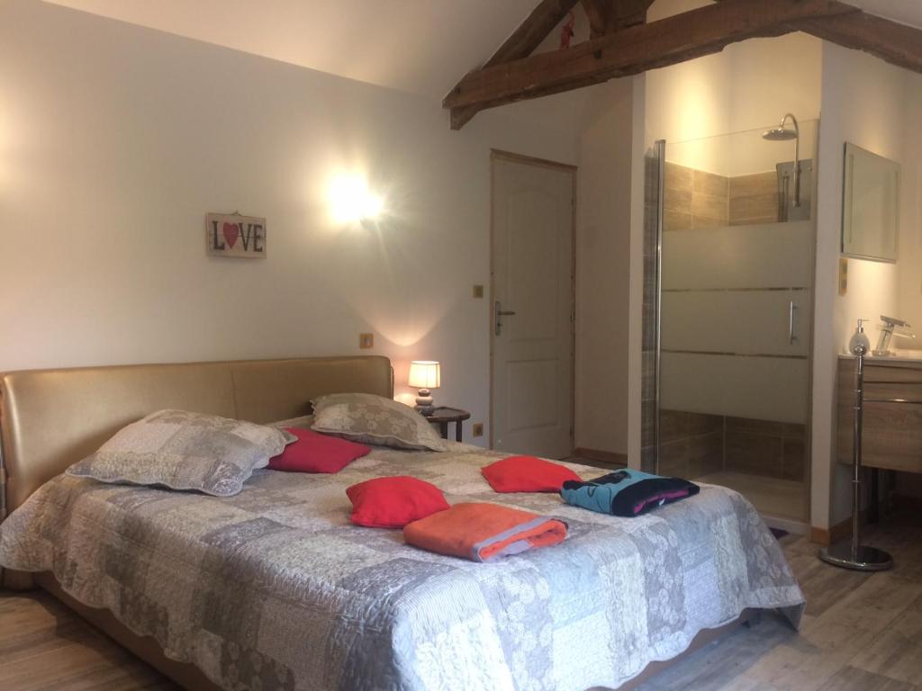 B&B / Chambre d'hôtes Zen Les Meulieres La Vergnolle Haute 24250 Domme