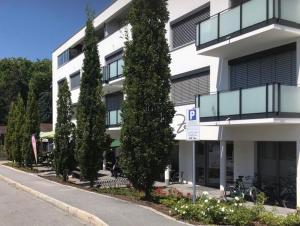 B&B / Chambre d'hôtes Zimmer - Modernes Apartment mit 45 qm. Friedhofstr. 67 94315 Straubing Bavière