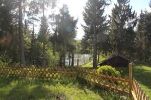 B&B / Chambre d'hôtes Zum-Seehörnchen Haus Fuchs Unteres Leitenholz 46 07922 Tanna Thuringe