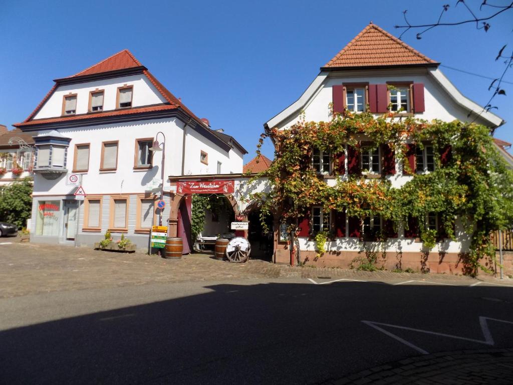 Zum Weinsticher, Weingut Anlag/Nichterlein 43 Weinstraße, 76835 Rhodt unter Rietburg