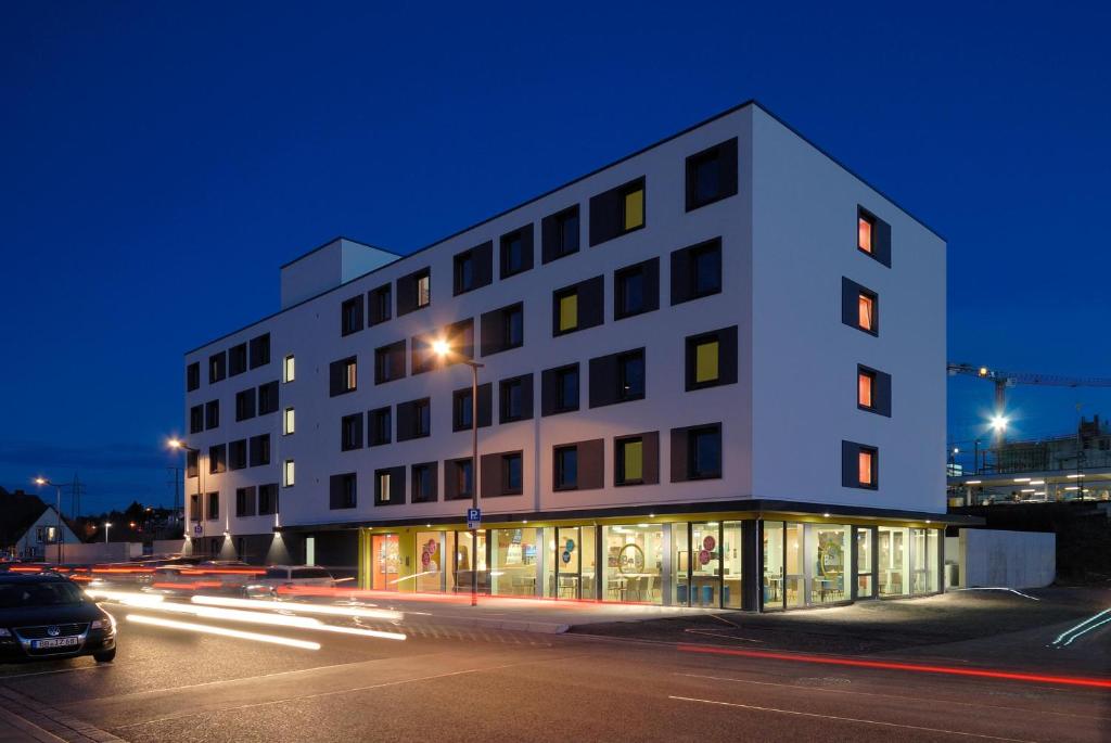 Hôtel B&B Hotel Böblingen Konrad-Zuse-Str. 3, 71034 Böblingen