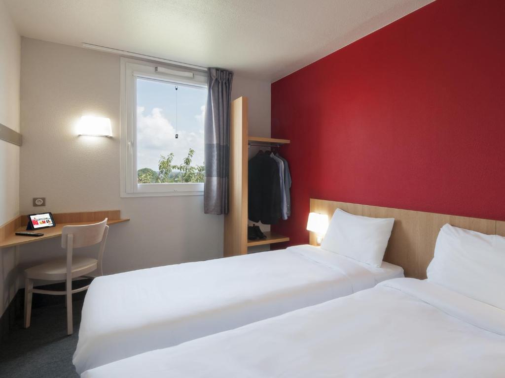 Hôtel B&B HOTEL Paray-le-Monial 22 ZAC du Champ Bossu, 71600 Paray-le-Monial