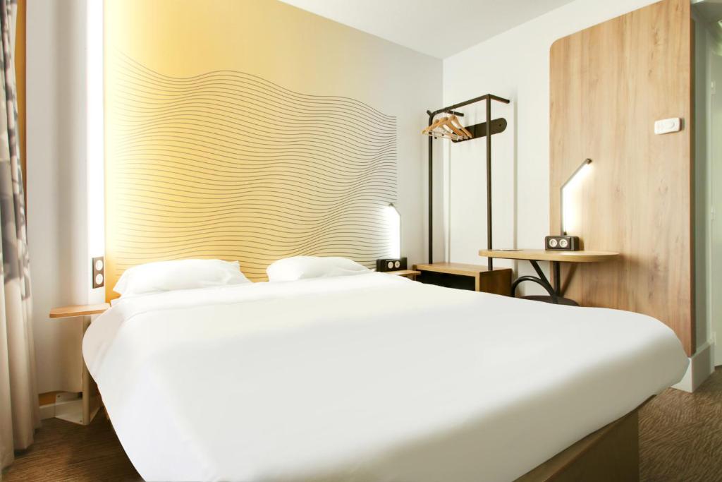 Hôtel B&B HOTEL Reims Bezannes 2 Rue Henri Moissan, 51430 Reims