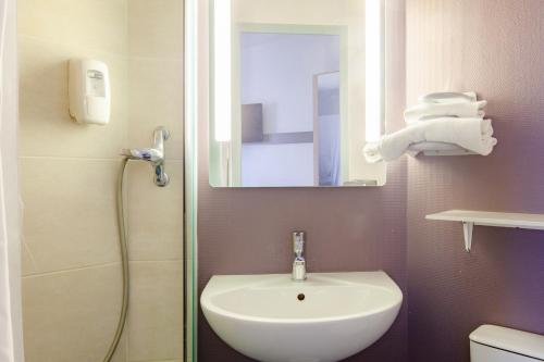 B&B HOTEL Saint-Michel sur Orge Saint-Michel-sur-Orge france