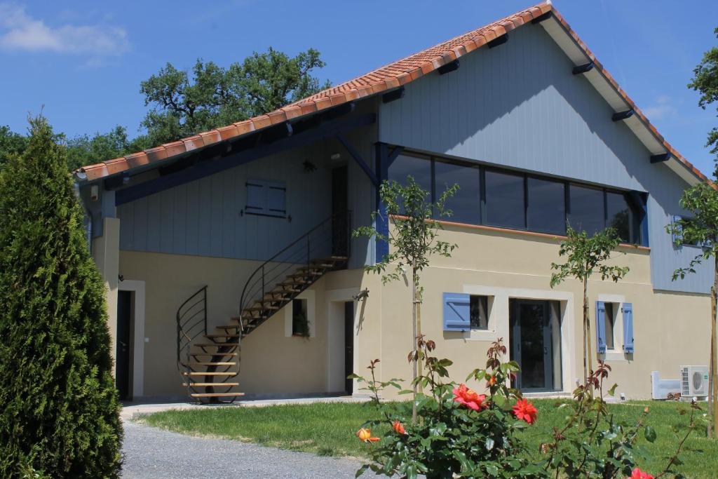 B&B / Chambre d'hôtes B&B La Ferme de la Patte d'Oie La Bourgade, 32300 Saint-Michel-Saint-Jaymes