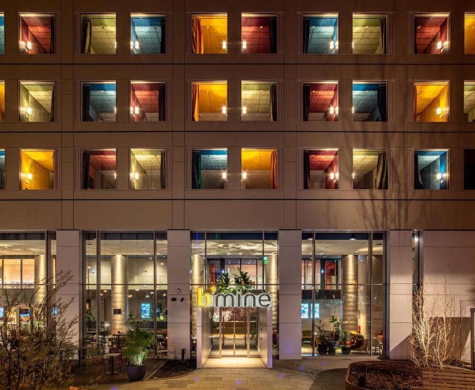 Hôtel b'mine Hotel Frankfurt Airport Georg-Baumgarten-Straße, 60549 Francfort-sur-le-Main