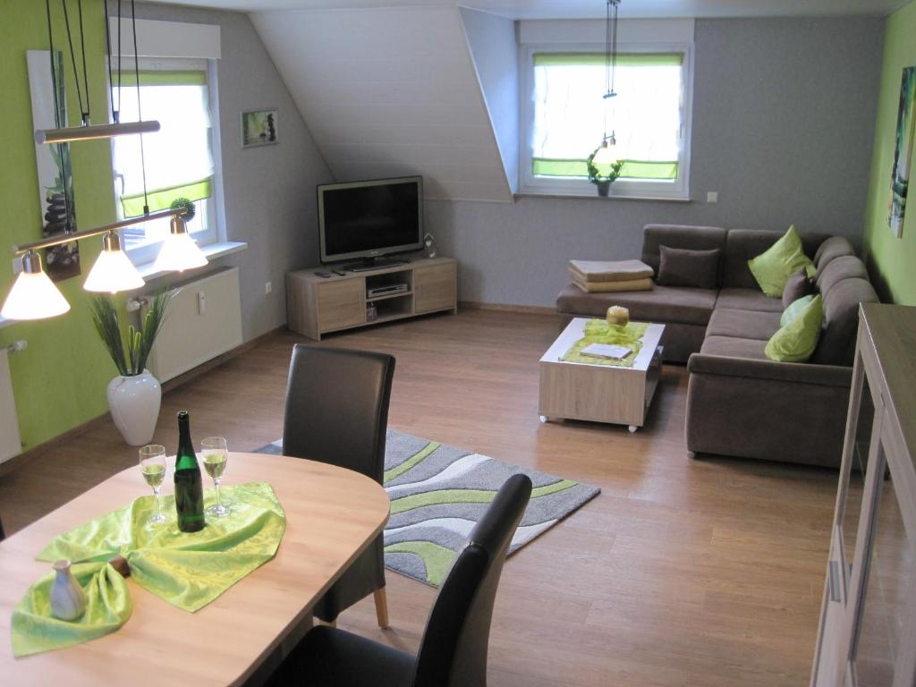 Appartement B&U Fewo Scherhag Oberstrasse 18 2. Etage, 56332 Alken