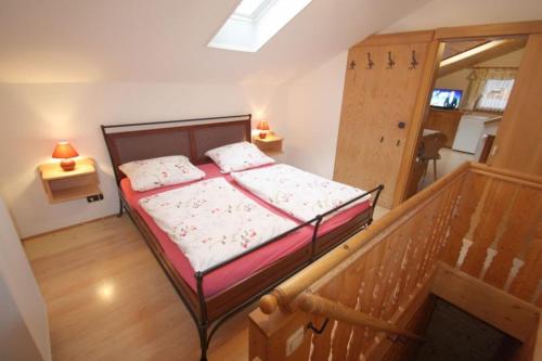 Appartements Bachbauernhof Leopoldstraße 11 Bayerisch Gmain
