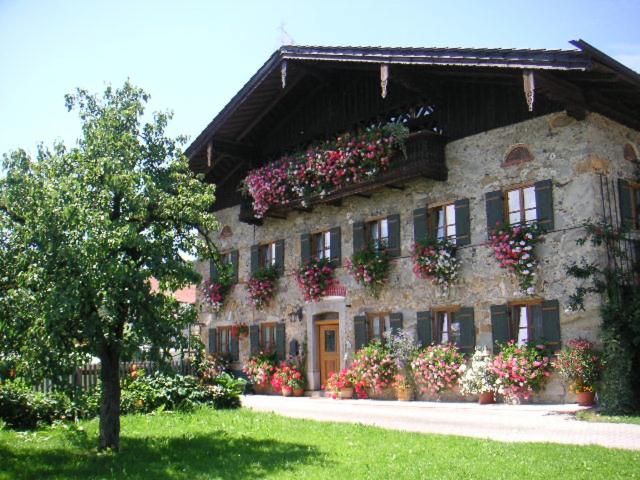 Séjour à la ferme Bachtelhuber-Hof An der Ache 9, 83317 Teisendorf