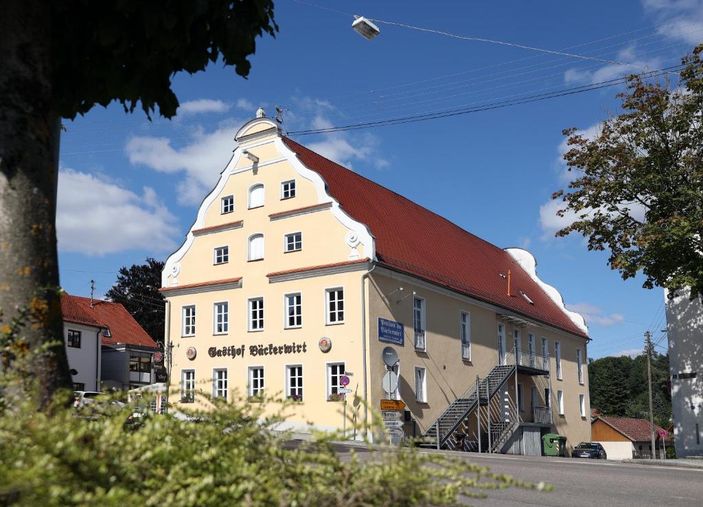 Maison d'hôtes Backerwirt - Wohnen und Schlafen 2 Uzstrasse Ruckgebaude, 86465 Welden