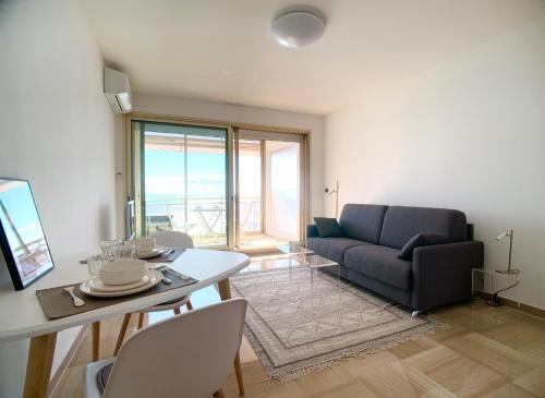 Appartement Bahia Bay 185 Promenade des Anglais Nice