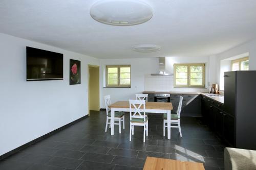 Appartements Bahnhof Hohen Mistorf 17166 Alt Sührkow Hohen Mistorf