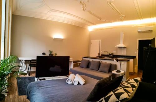 Baixa24 •P1R• Brand New Apt in the Historic Center Porto portugal