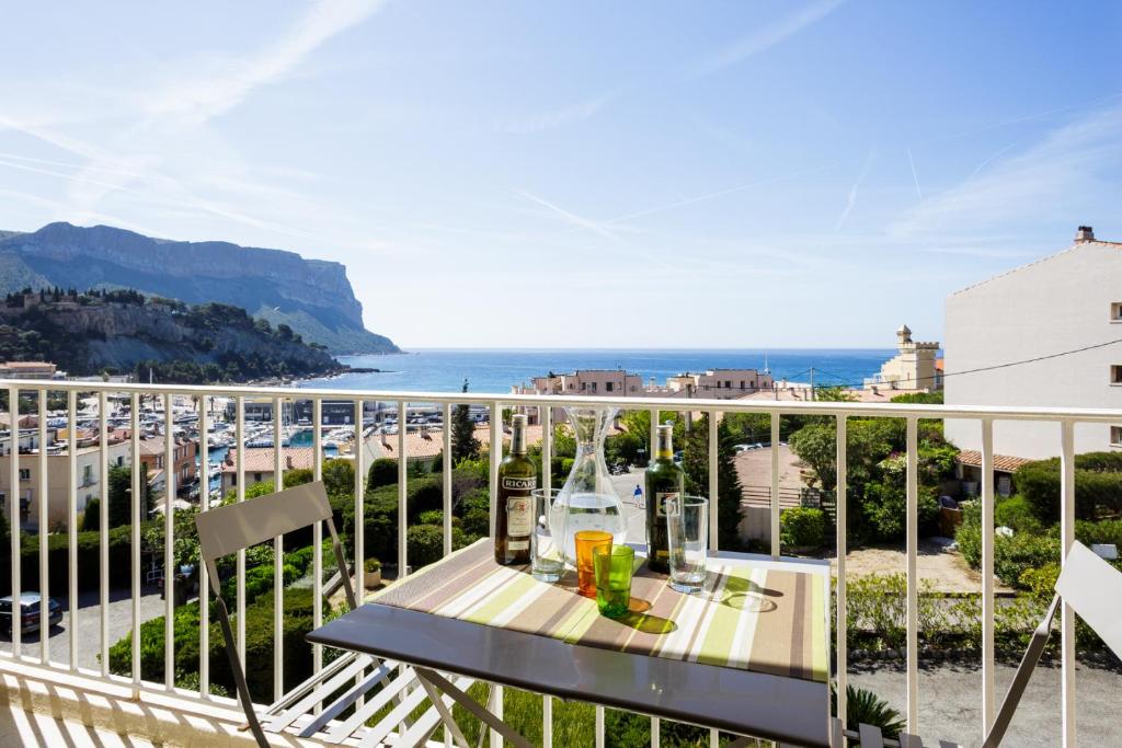 Appartement BALCON SUR MER vue mer Résidence La Rade Bt C6 av Amiral Ganteaume 13260 Cassis, 13260 Cassis