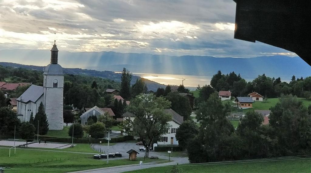 Appartement Balcony of lake Geneva Apartment 19 85 Passage du Grand Soleil, 74500 Thollon-les-Mémises