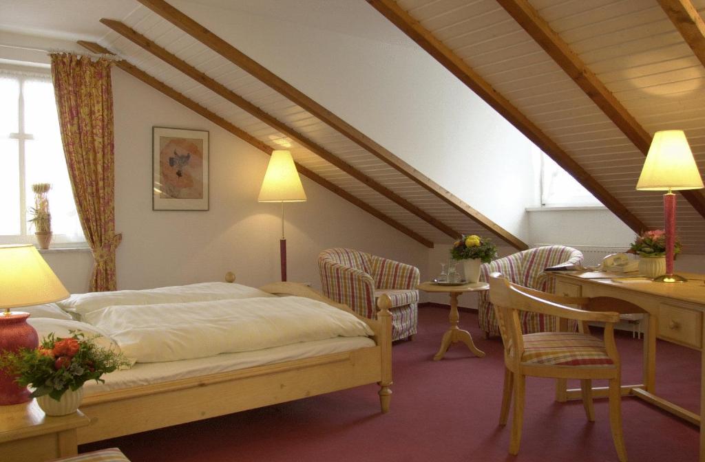 Hôtel Bärenkrug Hamburger Chaussee 10, 24113 Molfsee