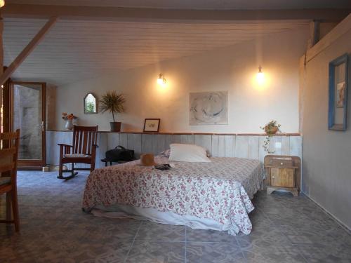 B&B / Chambre d'hôtes Bastida de Beata Le Bourg Noailles