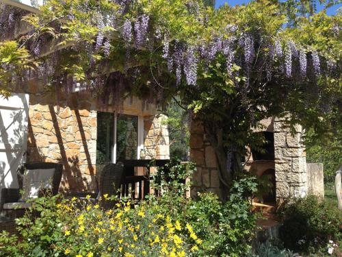 Appartements Bastide de l'Ovalie Gites 98 Impasse Des Tubieres Bagnols-en-Forêt