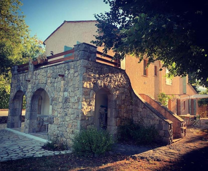 Villa Bastide provençale de charme à la Côte d'Azur 165 Chemin des Granges, 83440 Callian