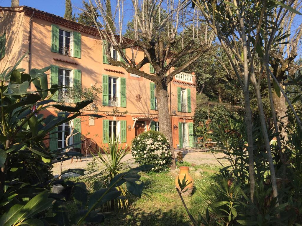 Maisons de vacances bastide saint georges D219, 83440 Fayence