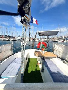 Bateau-hôtel Alta Mar, Nuit insolite sur l'eau Quai Thurot 62200 Boulogne-sur-Mer Nord-Pas-de-Calais