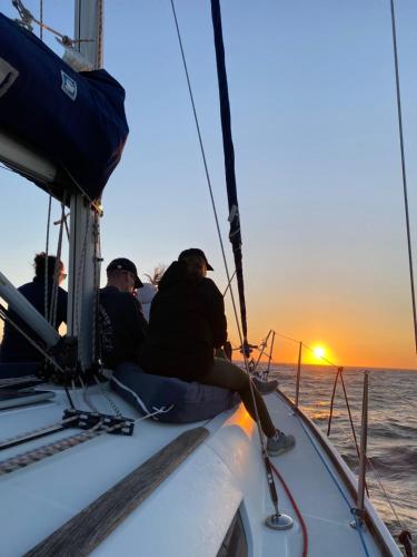 Amazing Experiences- Sunset and Stay