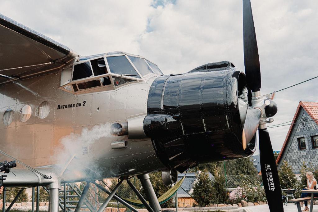 Antonov im Garten – Flugzeug-Ferienwohnung 1 Obere Dorfstraße, 01855 Altendorf