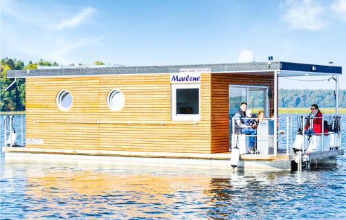 Awesome ship-boat in Rheinsberg Hafendorf with 2 Bedrooms