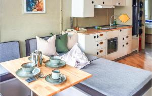 Beautiful ship-boat in Havelsee with 2 Bedrooms