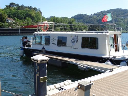 Douro Houseboats