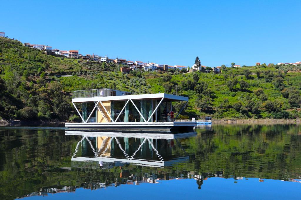 Floating Álvaro Praia Fluvial de Álvaro, 6160-011 Alvaro