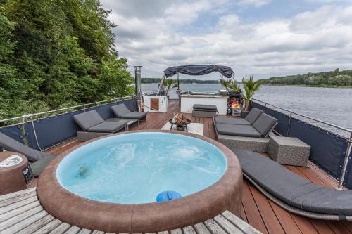 Hausboot DeLuxe