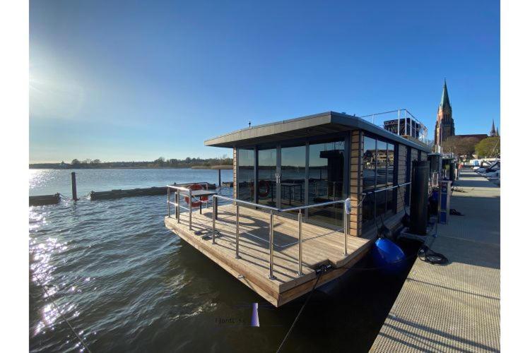 Hausboot Fjord Ankerplatz mit Biosauna in Schleswig 5 Am Hafen, 24837 Schleswig