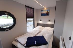 Hausboot Fjord Aries mit Dachterrasse in Schleswig