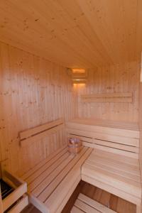 Hausboot Fjord Luna mit Biosauna in Wendtorf
