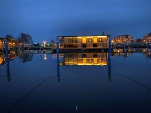 Hausboot Fjord Vineta mit Biosauna in Barth